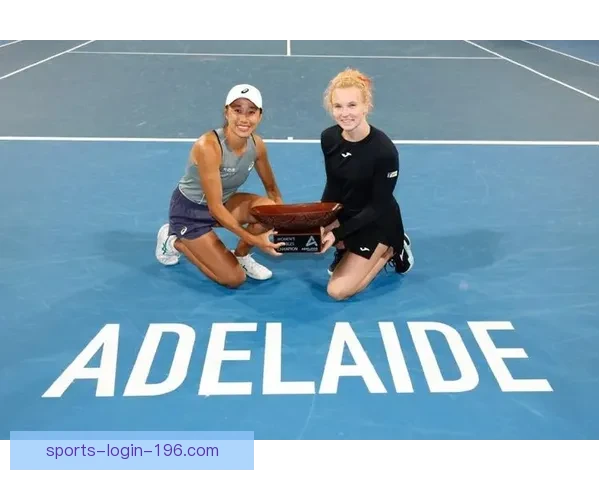 中国金花张帅组合勇夺WTA阿德莱德站女双桂冠_6zjn1303